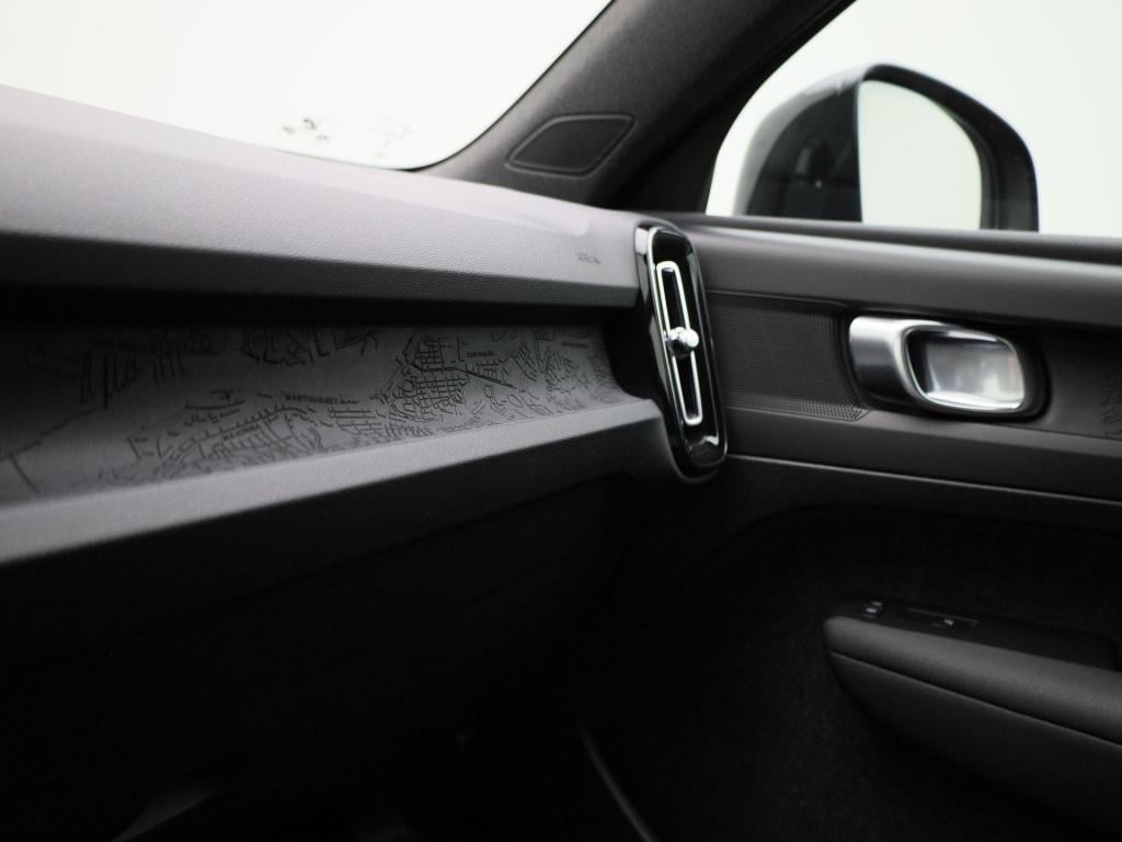 Volvo XC40 recharge core | automaat | apple carplay / android auto | virtua