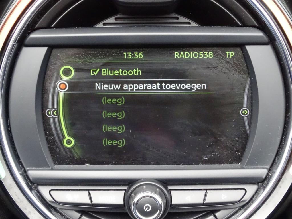 Mini Cooper Cabrio mini 1.5 pepper serious business