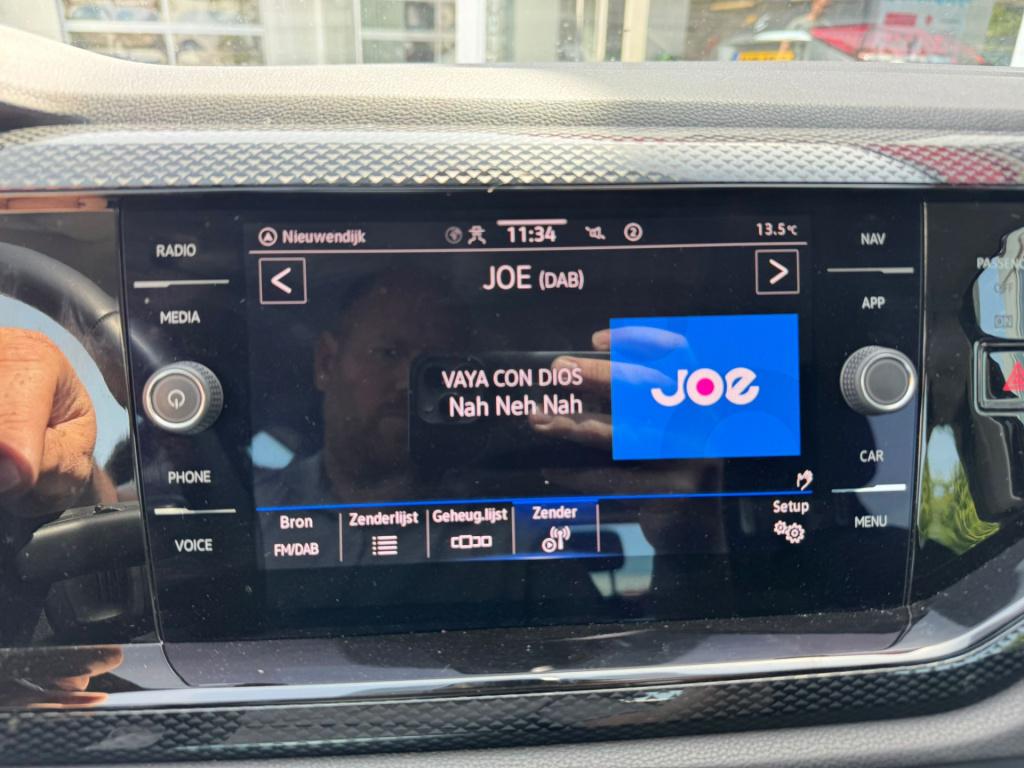 Volkswagen Polo 1.0 tsi life edition