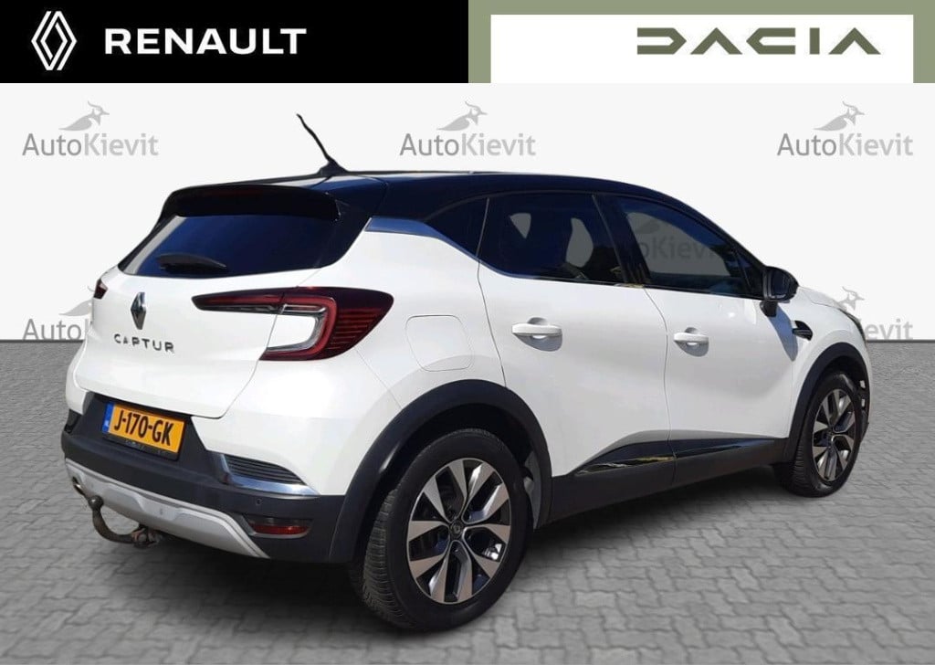 Renault Captur 1.3 tce 130 edc intens - automaat / navigatie