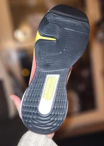 Nike Air Zoom Versair Blanc Cyber Volt Noir sneakers