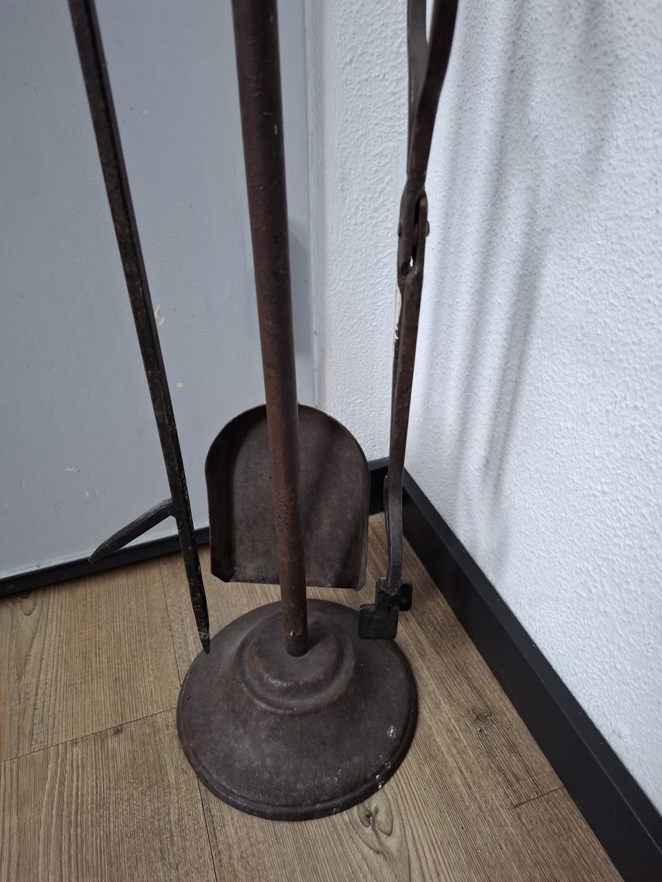 Gietijzeren haardset