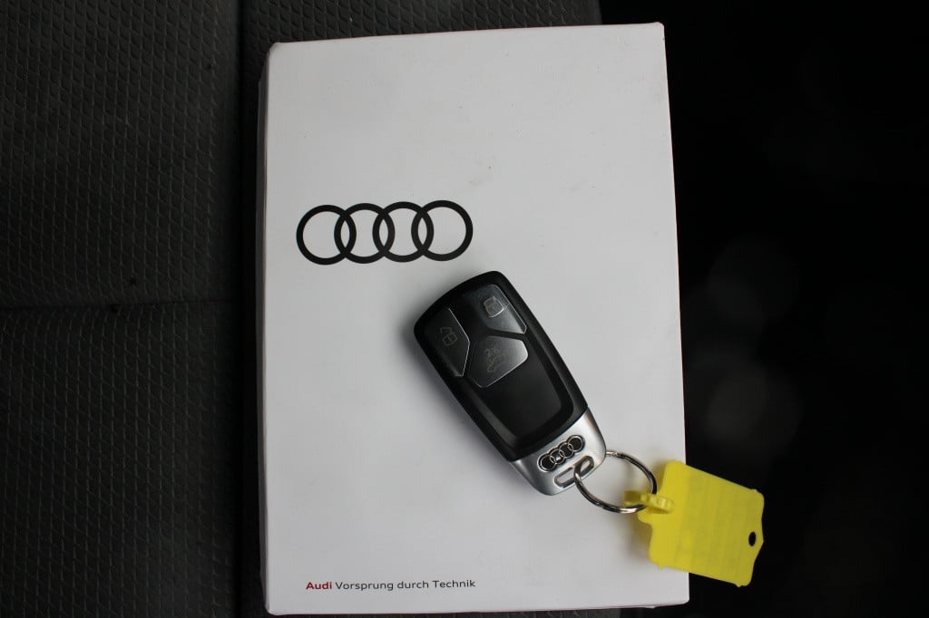 Audi Q5 45 tfsi quattro s edition full options