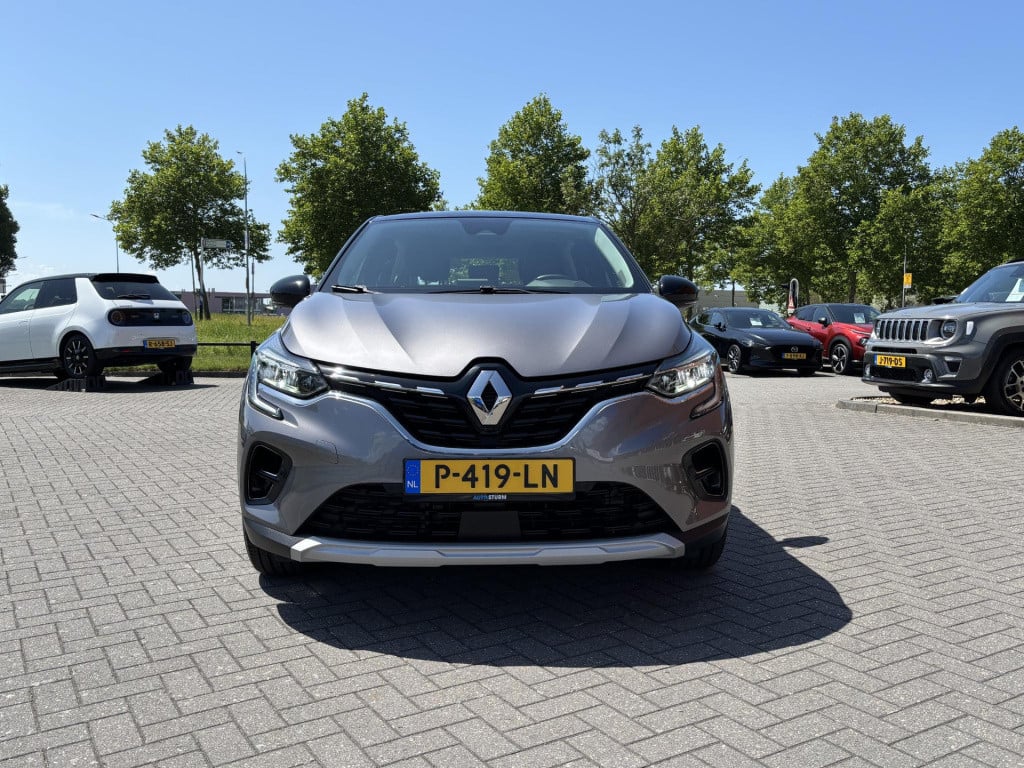 Renault Captur 1.6 e-tech plug-in hybrid 160 intens
