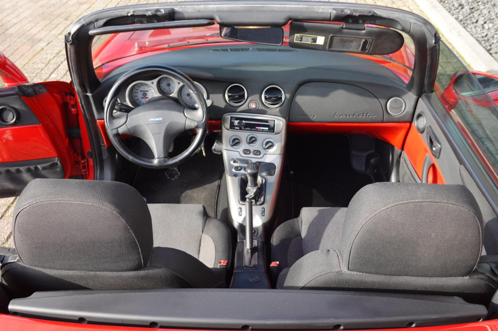Fiat Barchetta 1.8-16v dynamic incl. hardtop + softtop
