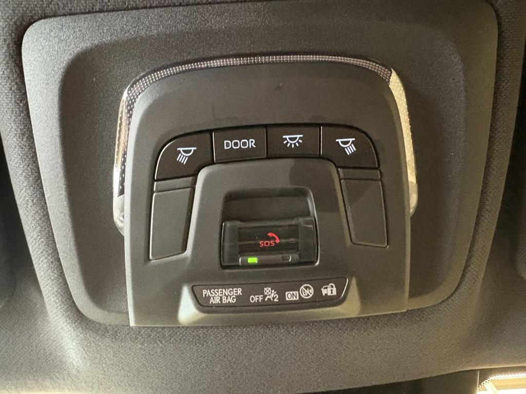 Toyota C-hr 1.8 hybrid 140 dyn