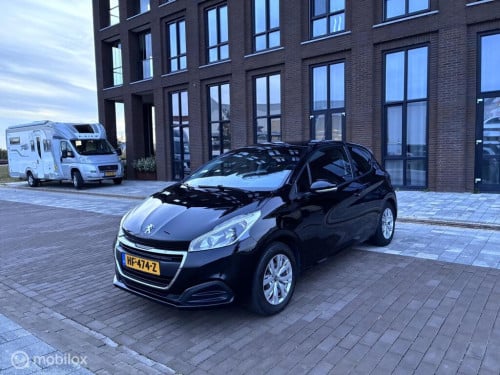 Peugeot 208, 1.2 PureTech Active km145.455 Nap Bj2015