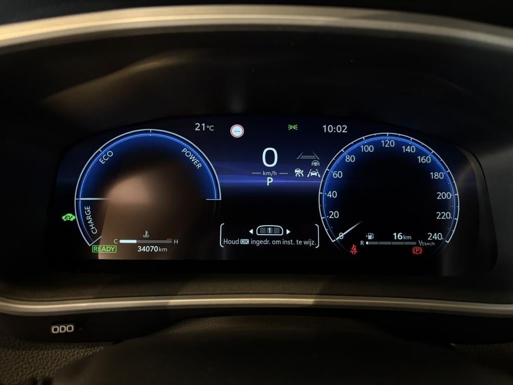 Toyota Corolla Cross hybrid 140 style