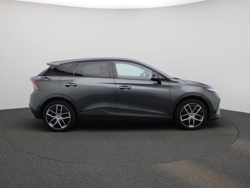 MG Mg4 long range luxury 64 kwh | carplay | navi | led koplampen | camera |