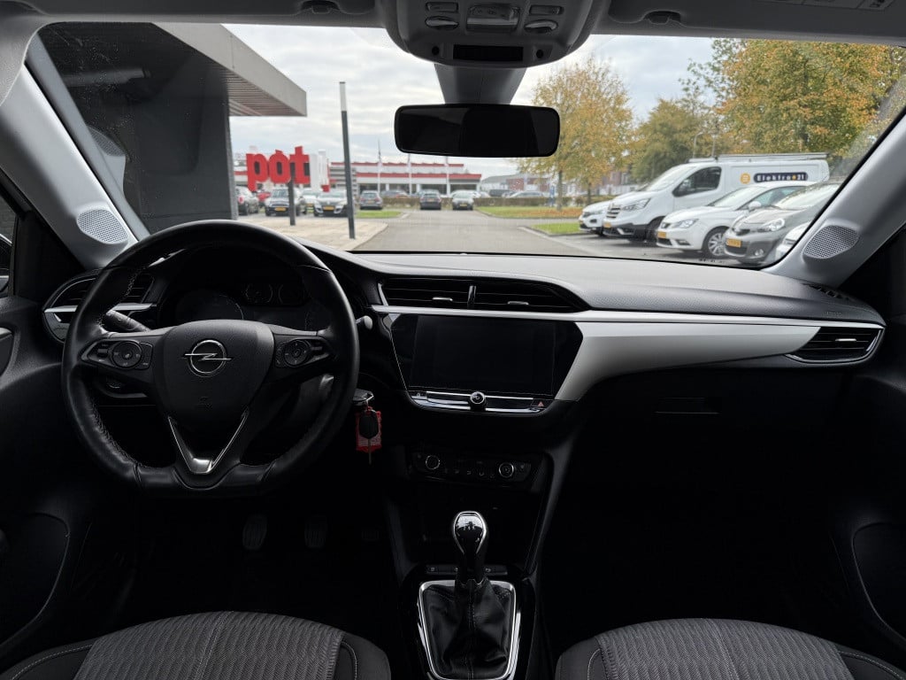 Opel Corsa 1.2 edition // stoel & stuurverwarming //