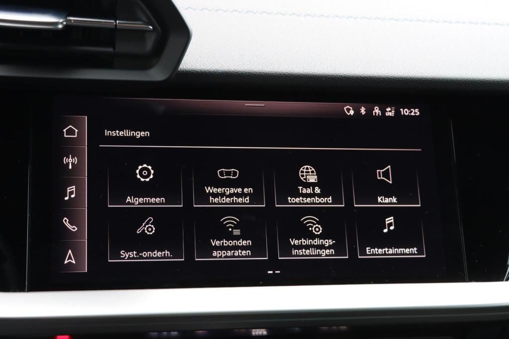 Audi A3 limousine 35 tfsi s-line edition 150pk s-tronic