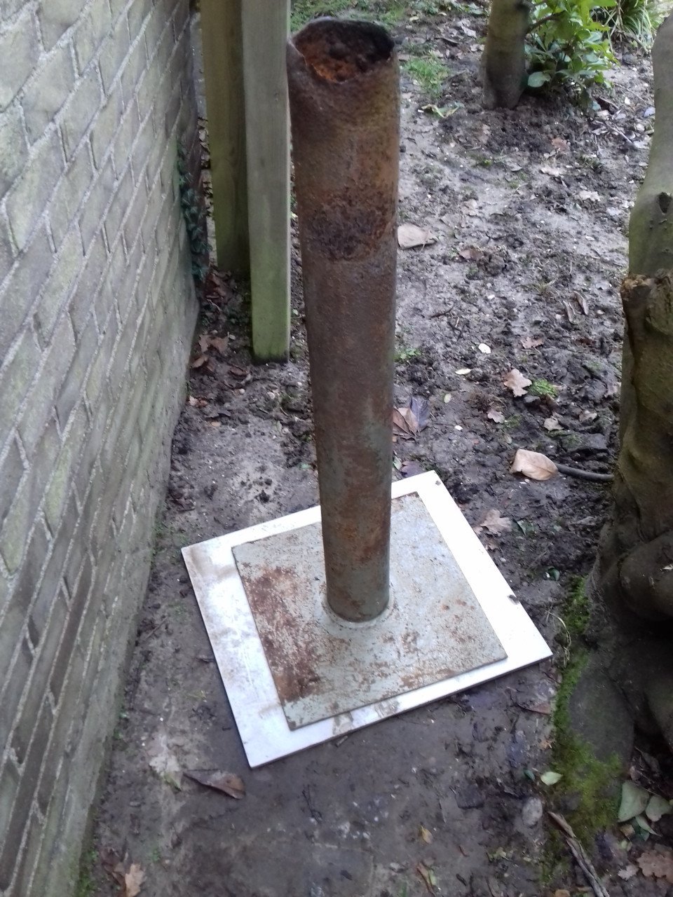 Voet van staal voor mast