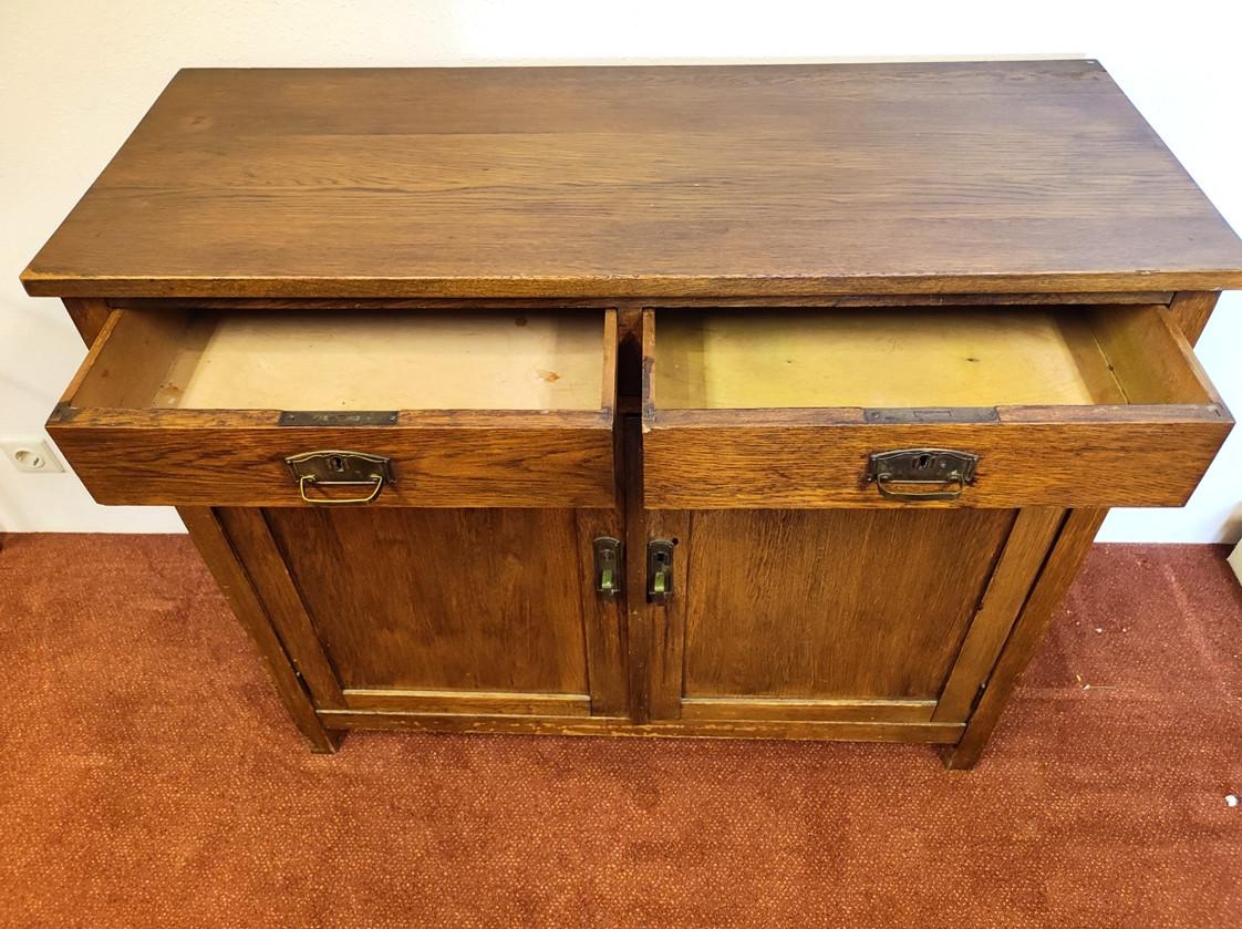 Eiken dressoir