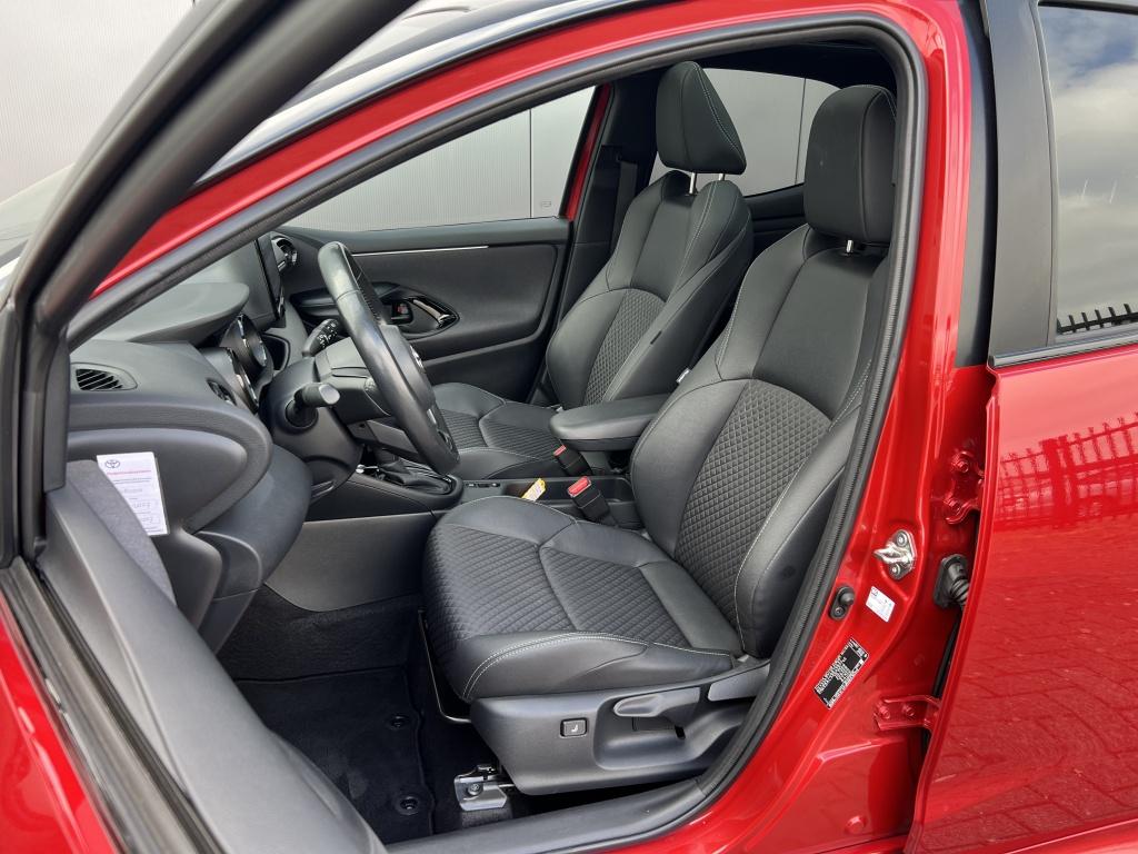 Toyota Yaris 1.5 hyb. executive