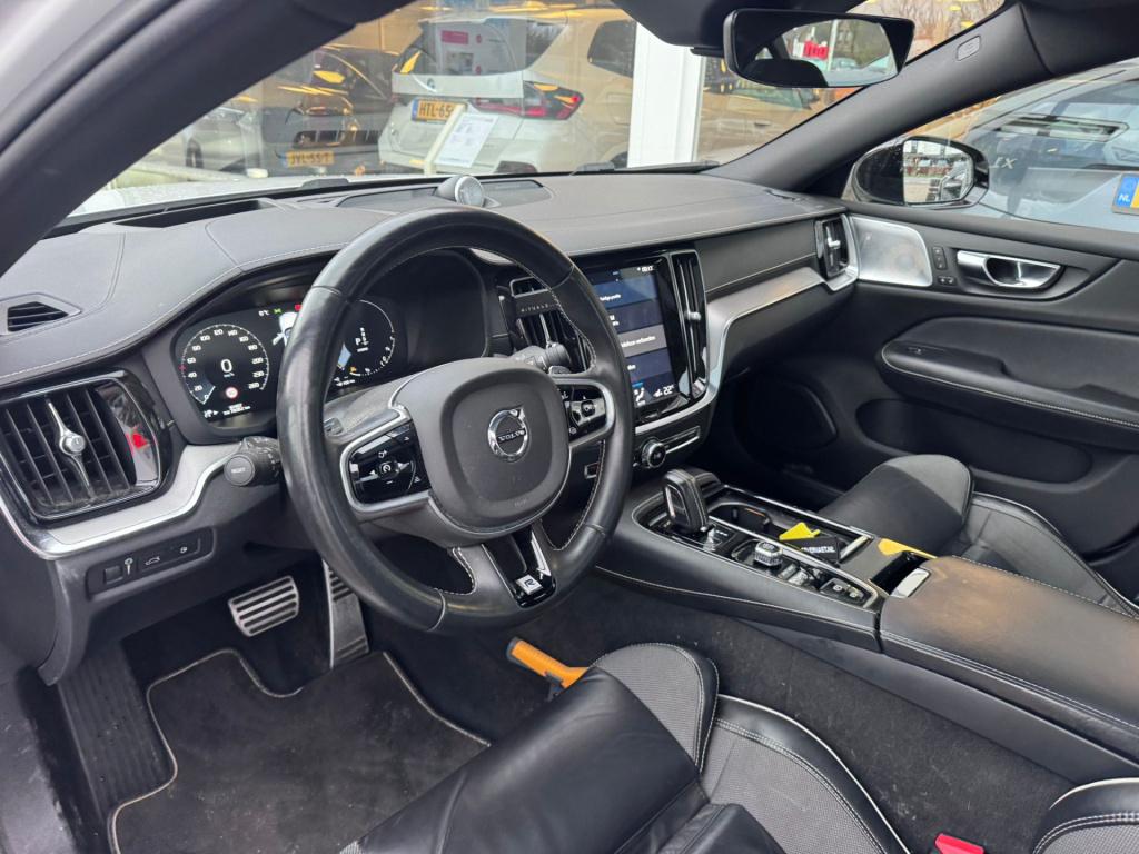 Volvo S60 2.0 t8 awd twin engine r-design