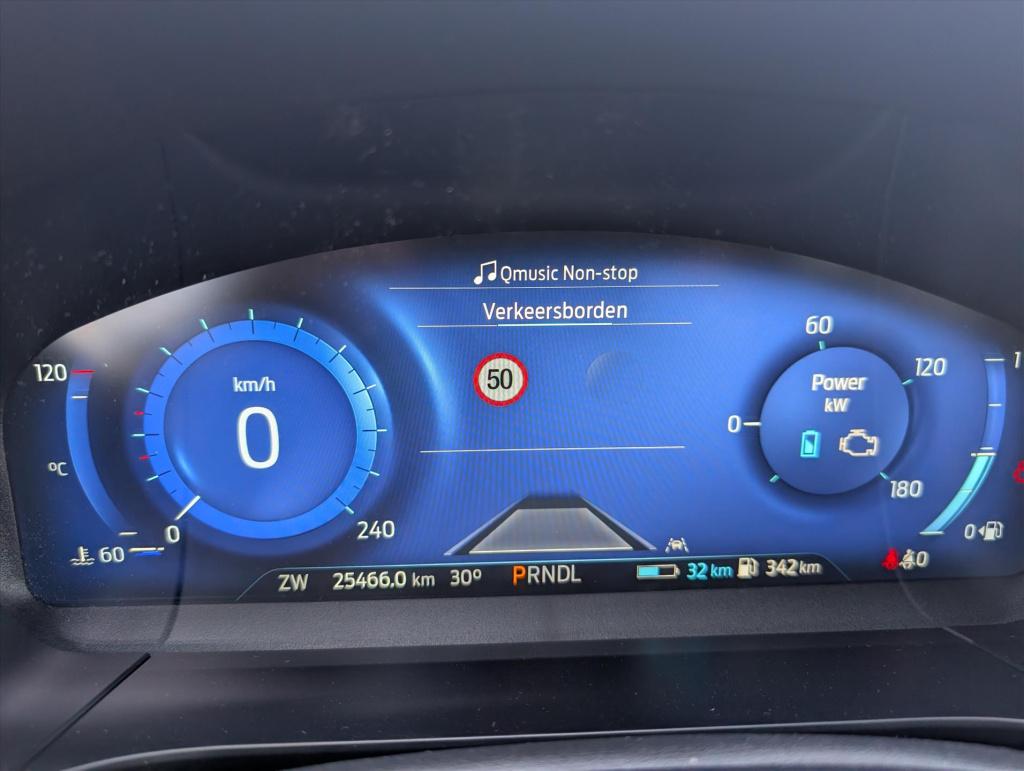 Ford Kuga 2.5 phev e-cvt 225pk st-line x trekhaak | winterpakket