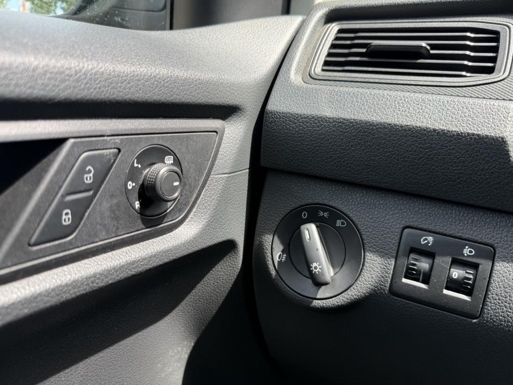 Volkswagen Caddy 2.0 tdi l1h1 | nl-auto | trekhaak | carplay | navi | cruis