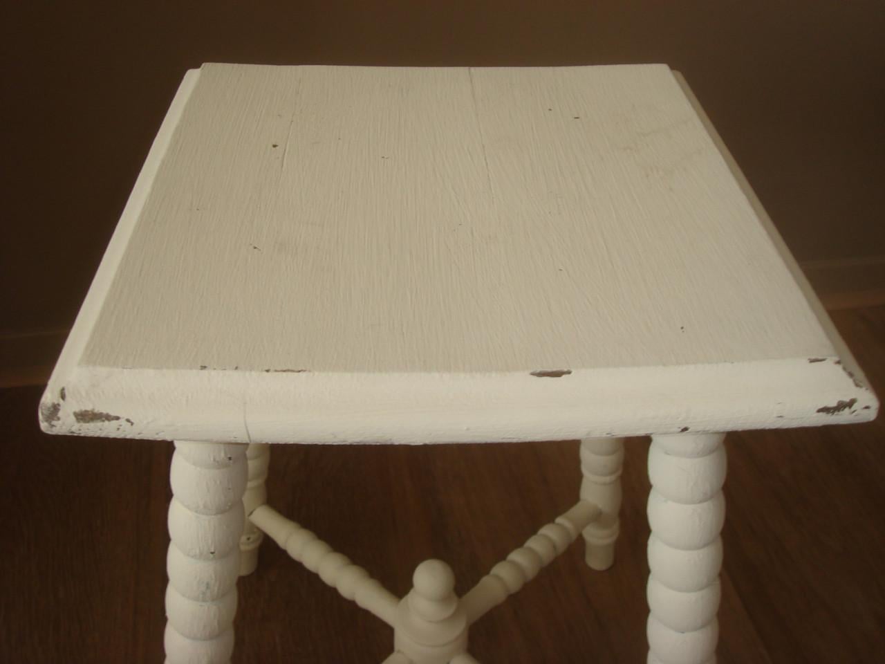 Te koop Houten Brocant bijzet tafeltje