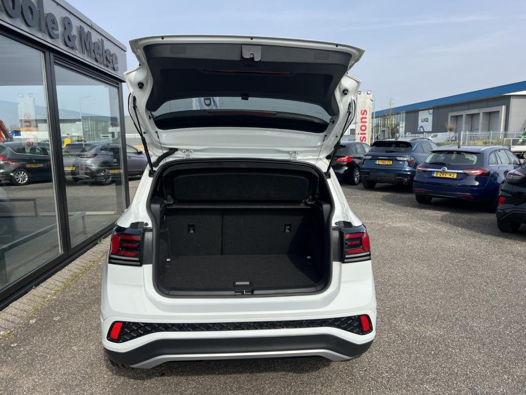 Volkswagen T-cross 1.0 tsi 116pk dsg-7 r-line , trekhaak , carplay