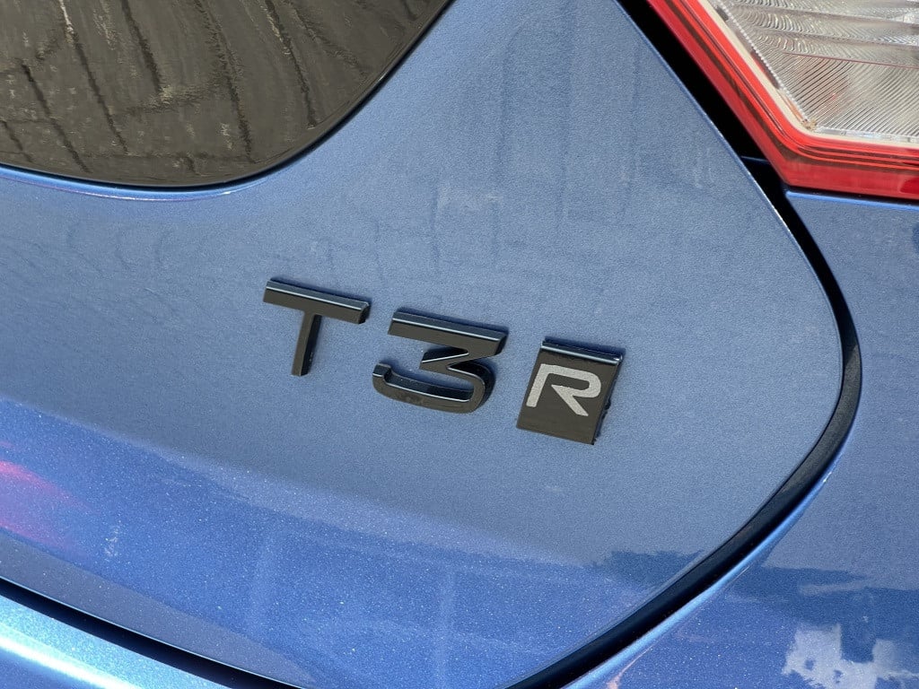 Volvo V40 t3 153pk nordic+sport| standkachel| trekhaak| navi| r-design