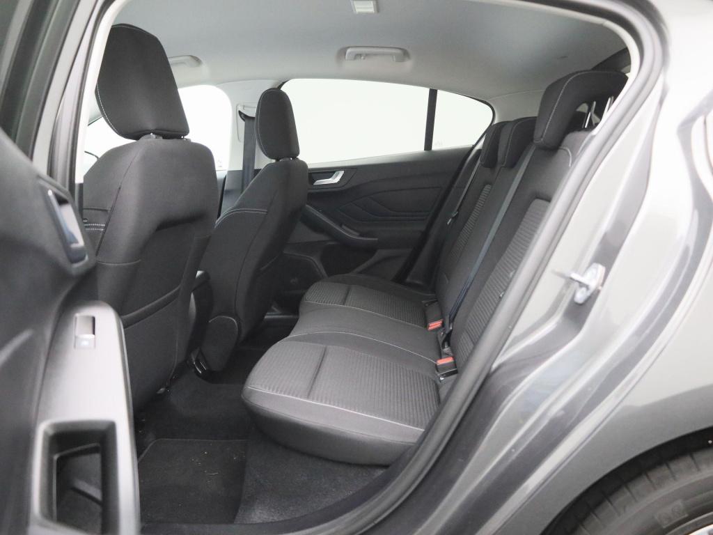 Ford Focus 1.0 ecoboost hybrid titanium | navigatie | groot scherm | apple 