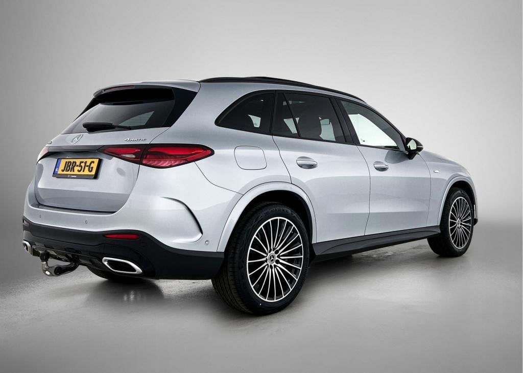 Mercedes-Benz Glc 300e 4matic sport edition | trekhaak | panoramadak | dode