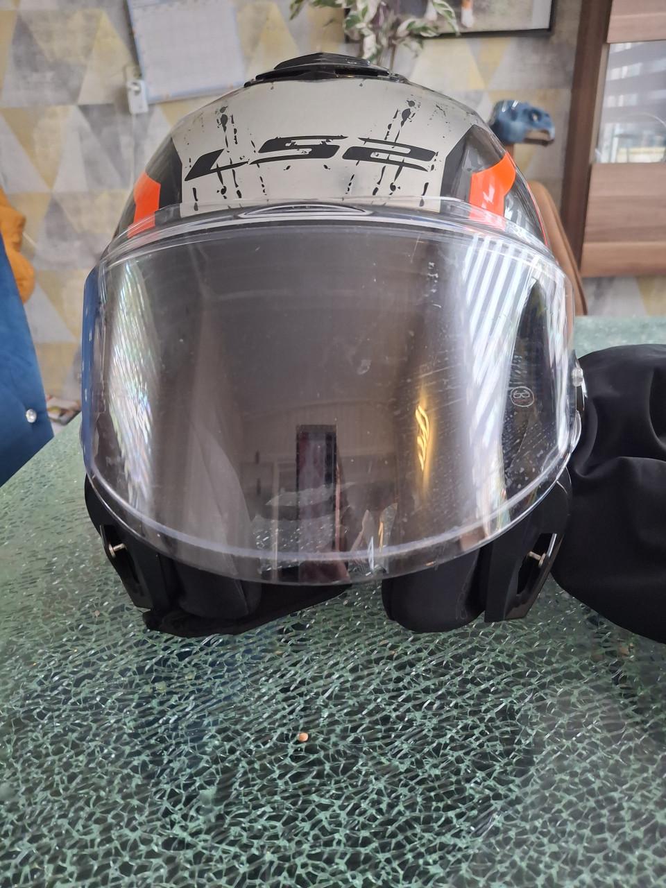 Motor helm ls2