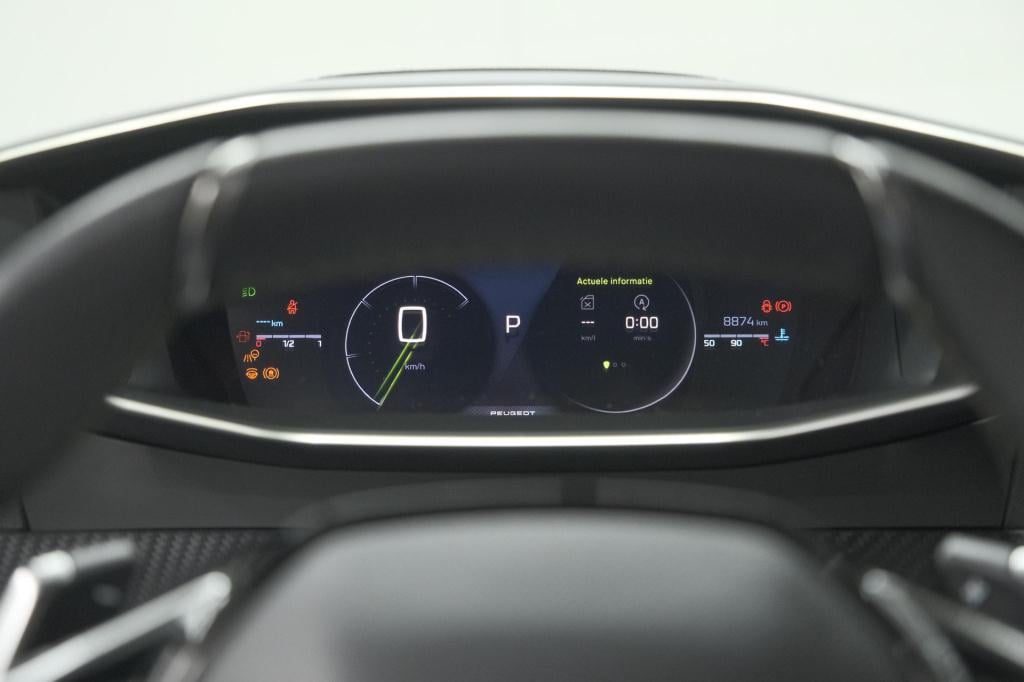 Peugeot 2008 puretech 130 eat8 gt | camera | parkeersensoren | apple carpla
