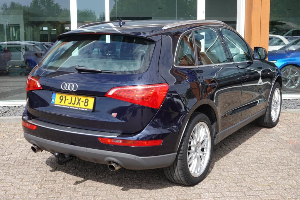 Audi Q5 2.0 tfsi quattro pro line
