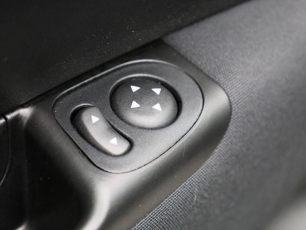 Fiat 500 1.0 hybrid dolcevita | panorama dak | parkeer sensoren | climate c