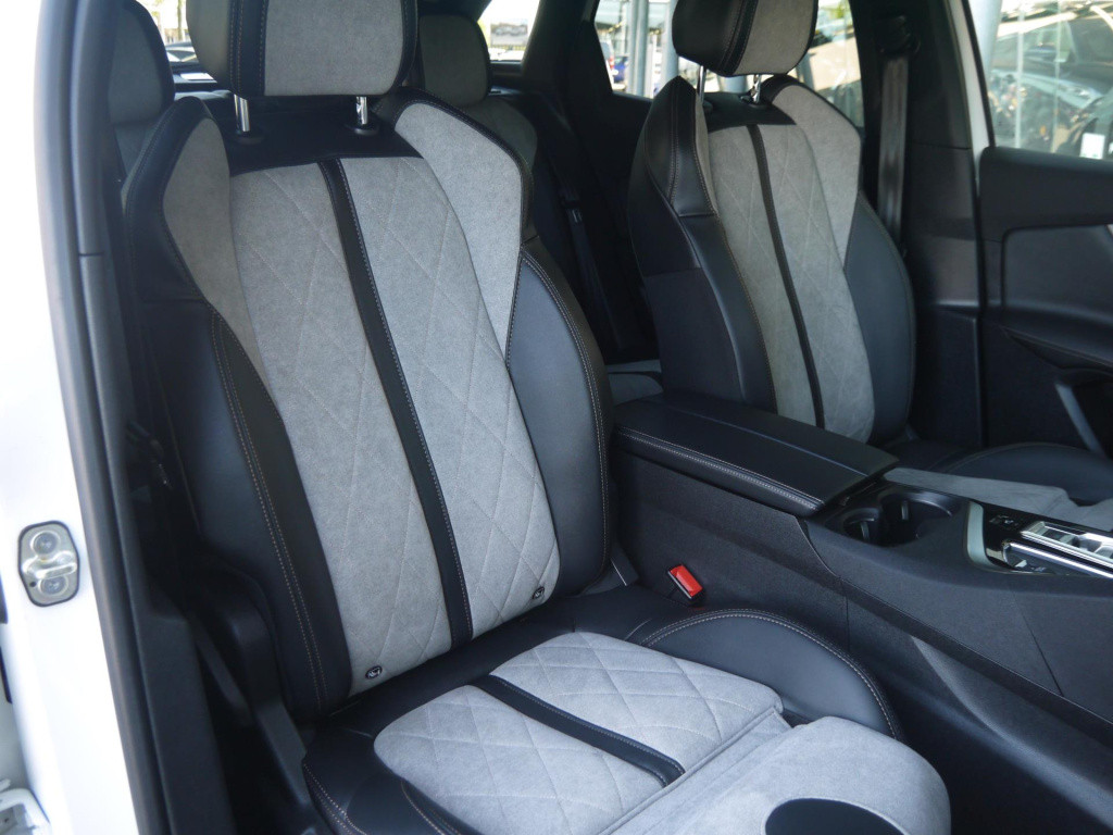 Peugeot 3008 1.6 hybrid4 300 gt|trekhaak|rijklaar