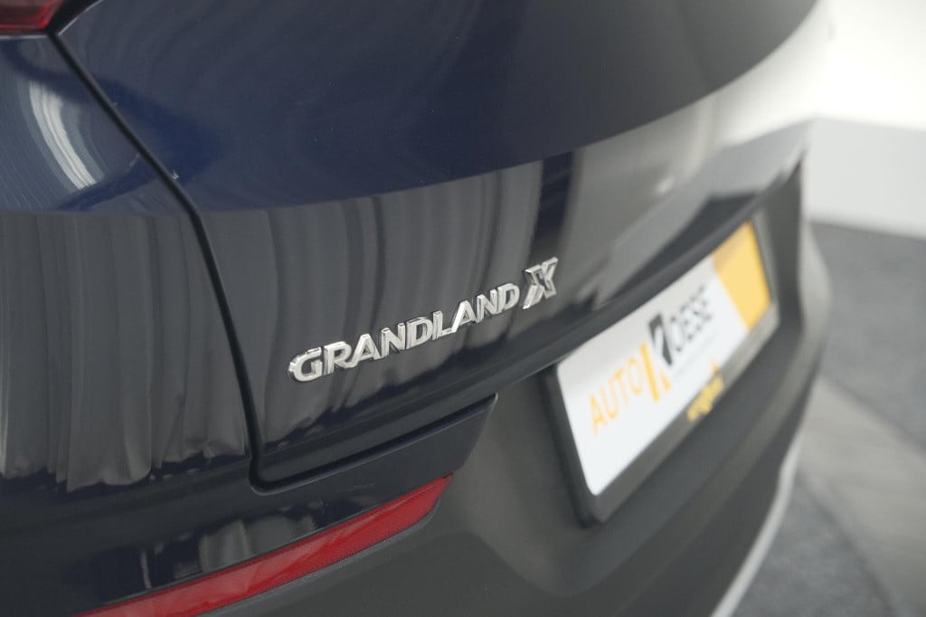 Opel Grandland X 130 turbo innovation | elektrische kofferklep | camera | d