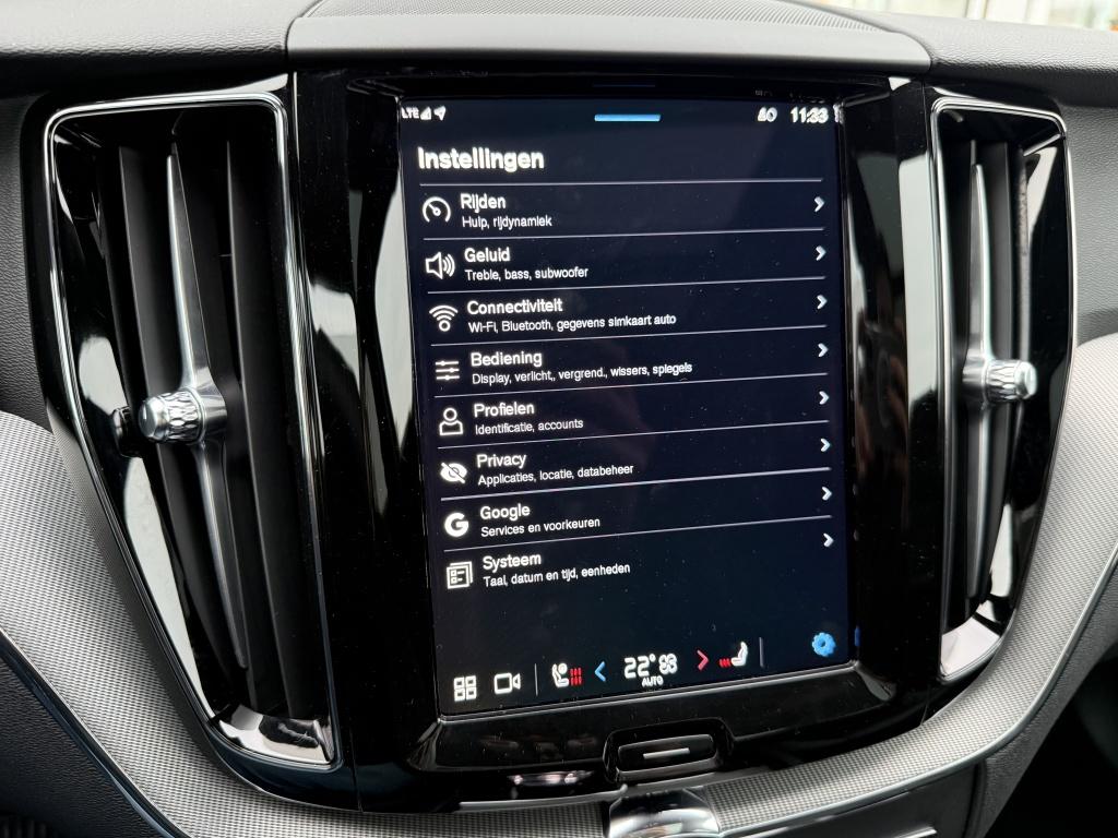 Volvo XC60 t6 398pk recharge black edition| panodak| 360camera| adap.cruise