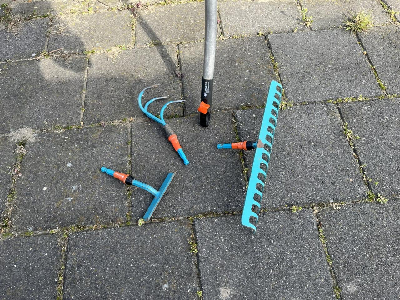 Gardena bodemset met steel en hark