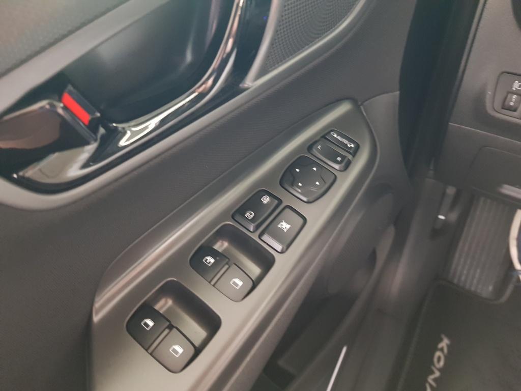 Hyundai Kona 1.6 hybrid fashion