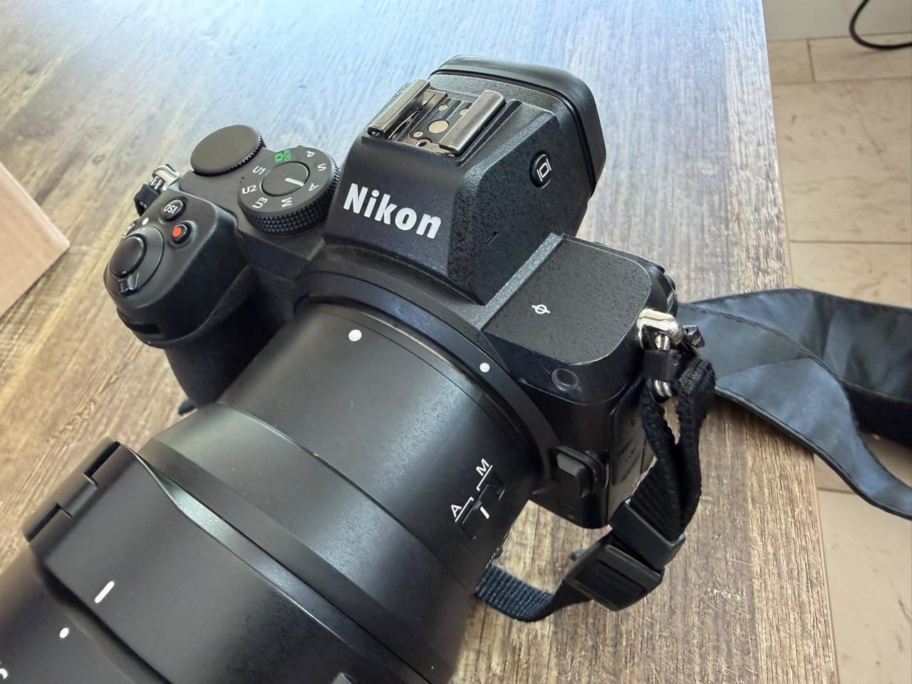 Nikon Z5 (Lage SC: 11k) zo goed als nieuw / garantie