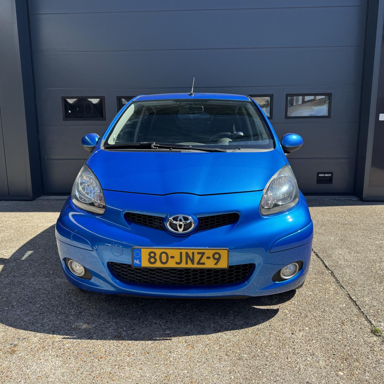 Toyota Aygo 1.0 12V Vvt-i Dynamic Blue 5DRS 2009 Apk Nap Cruise