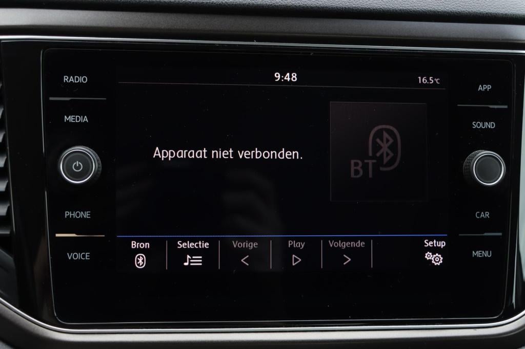 Volkswagen T-roc 1.0 tsi sport 115pk | stoel- en stuurverwarming | adaptive