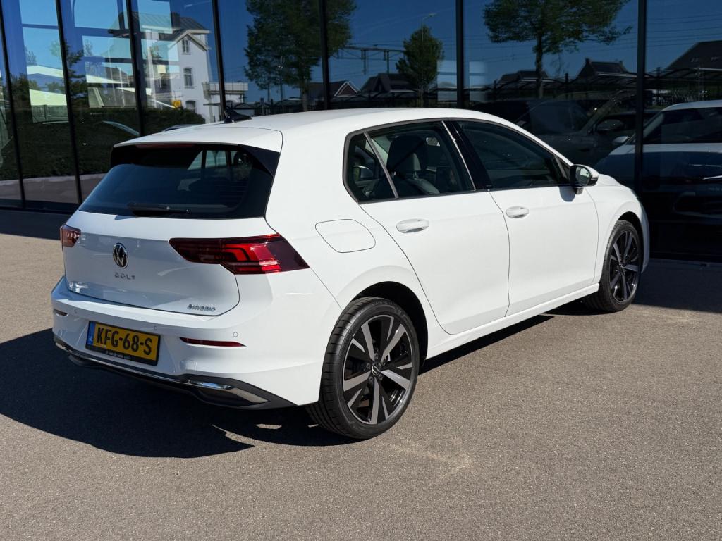 Volkswagen Golf 1.5 ehybrid 204pk style | 360 camera | ergo stoel | adapt. 