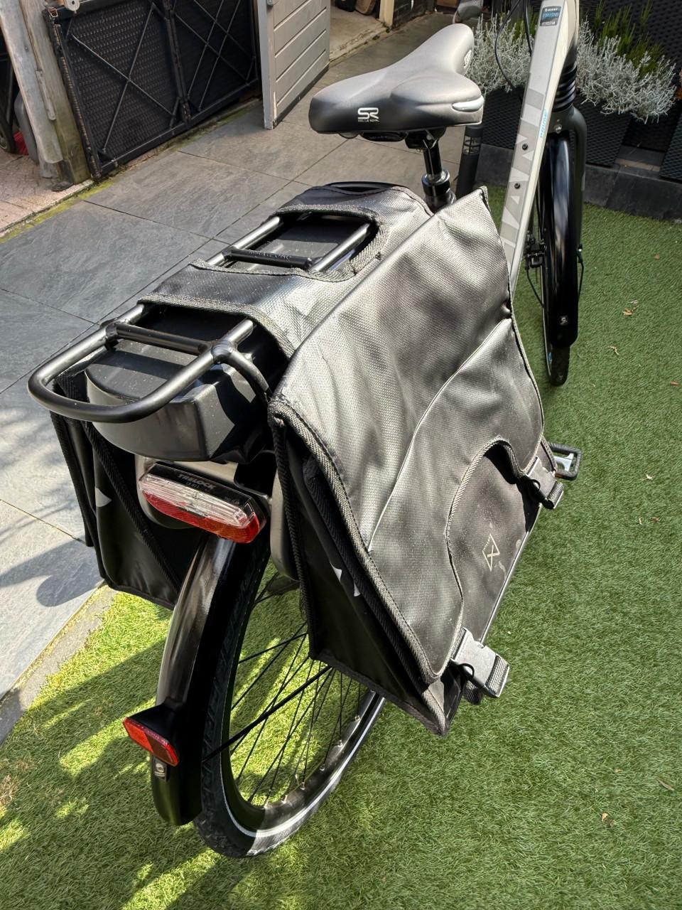 Electrische damesfiets Giant met Yamaha middenmotor
