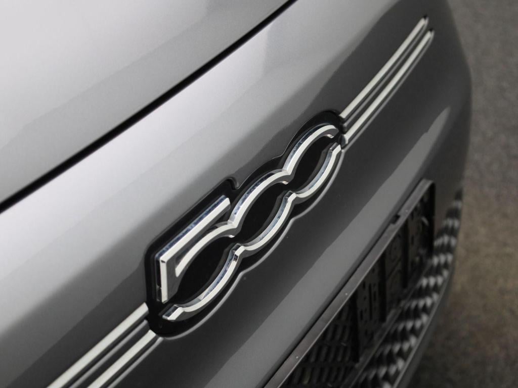 Fiat 500e 500e 42 kwh icon | achteruitrijcamera | stoelverwarming | apple c