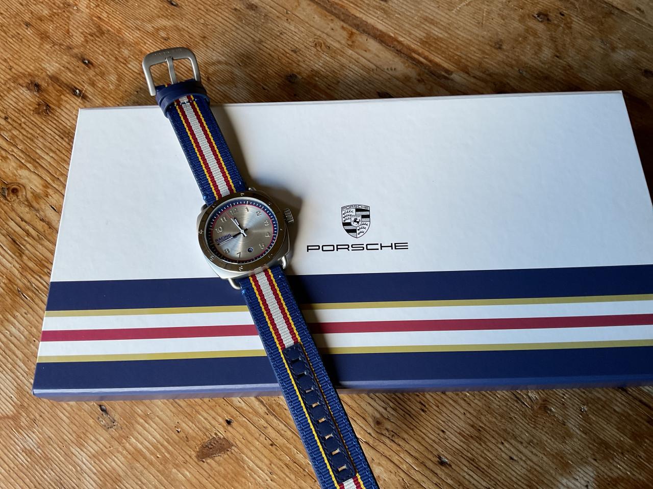 Porsche Rothmans editie horloge