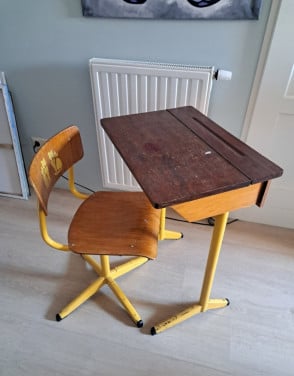 Lessenaar vintage