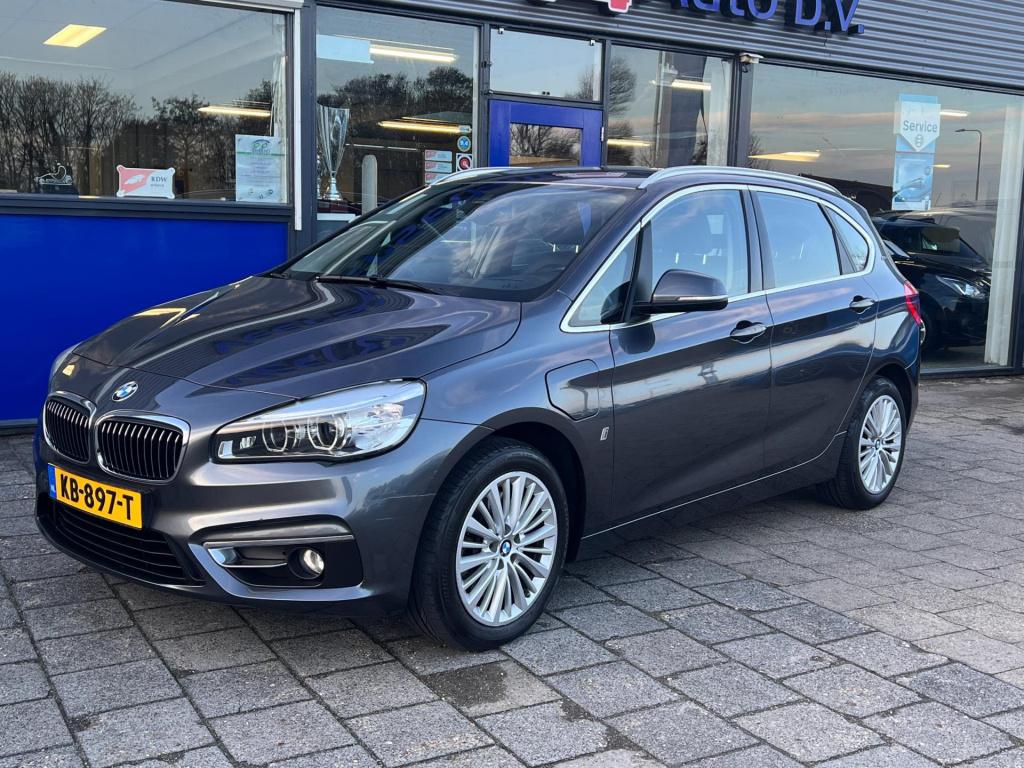 BMW 2-serie active tourer 225xe iperformance centennial high executive, cam