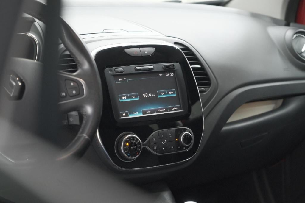 Renault Captur tce 90 intens | camera | navigatie | parkeersensoren