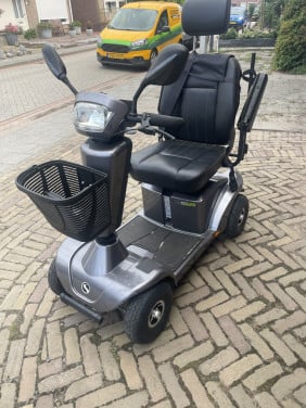 Scootmobiel Sterling