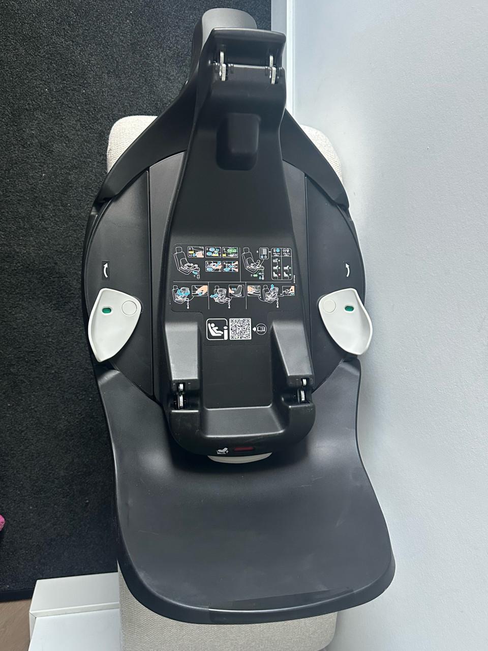 Maxi-cosi Base FamilyFix 360 pro