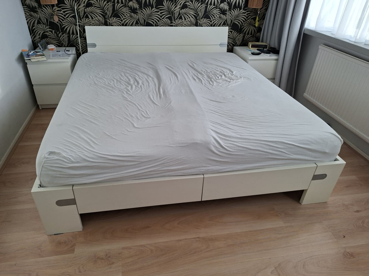 Bedombouw 1,80 x 2,00 zonder matras of lattenbodems