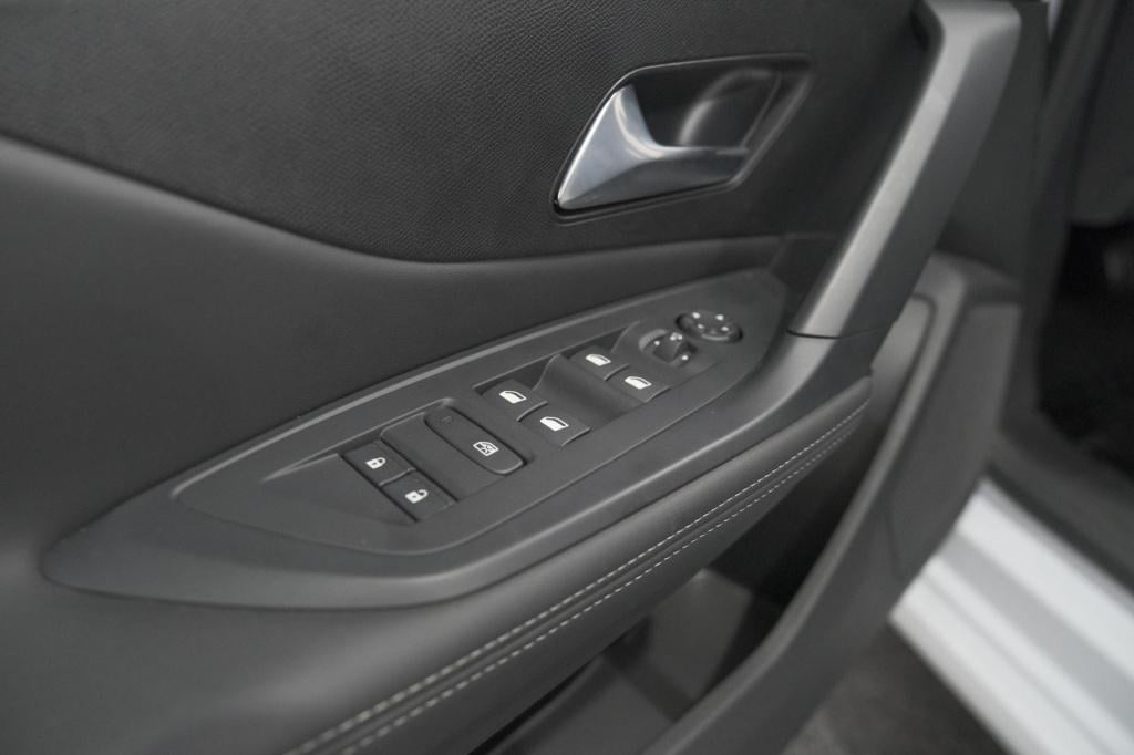 Peugeot 308 sw 1.6 plug-in hybrid 180 allure | 360 camera | adaptieve cruis