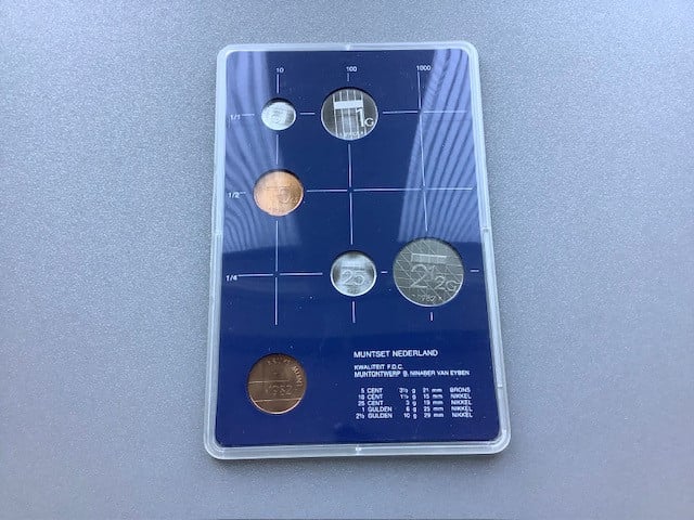 Nederland, FDC jaarsets 1982 t/m 1986.